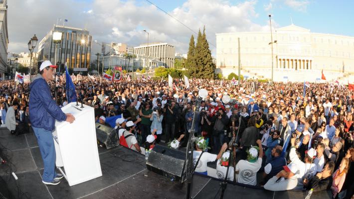 omilites-eksedra-peletidhs-fakos